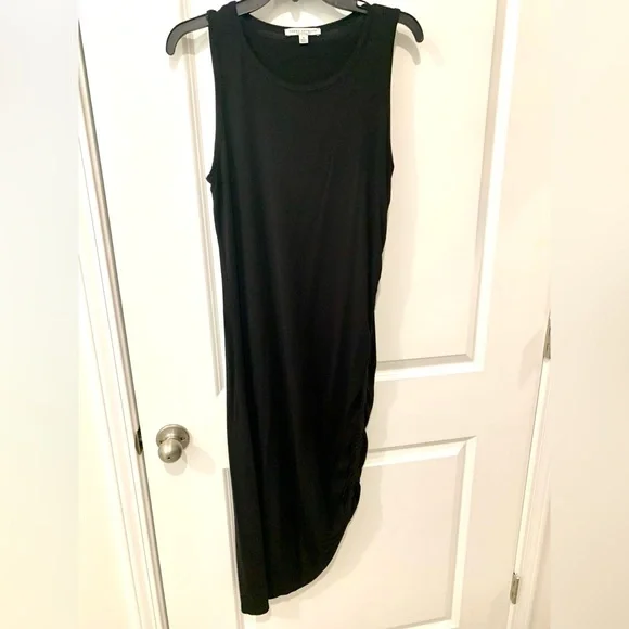 Gorgeous Simple Black Knit Side Ruched Maxi Dress